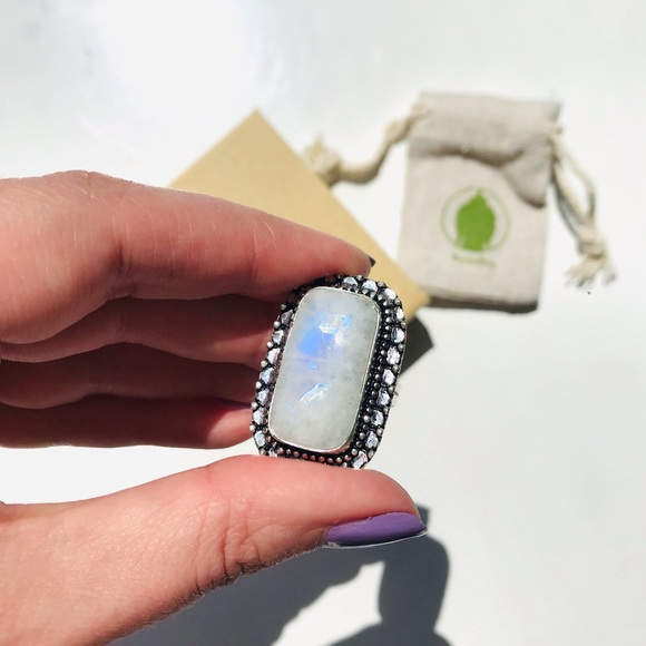 Rainbow Moonstone gem stone crystal rectangular Ring sterling silver 925 Size 7 - Picture 6 of 7
